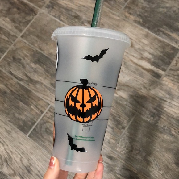 Jack Skellington Starbucks reusable venti cold cup - Picture 8 of 8